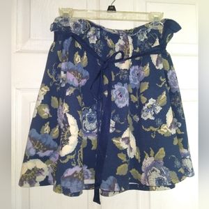 Lauren Conrad Blue floral skirt small